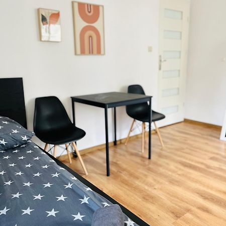 Rooms In Warsaw - C106B 외부 사진