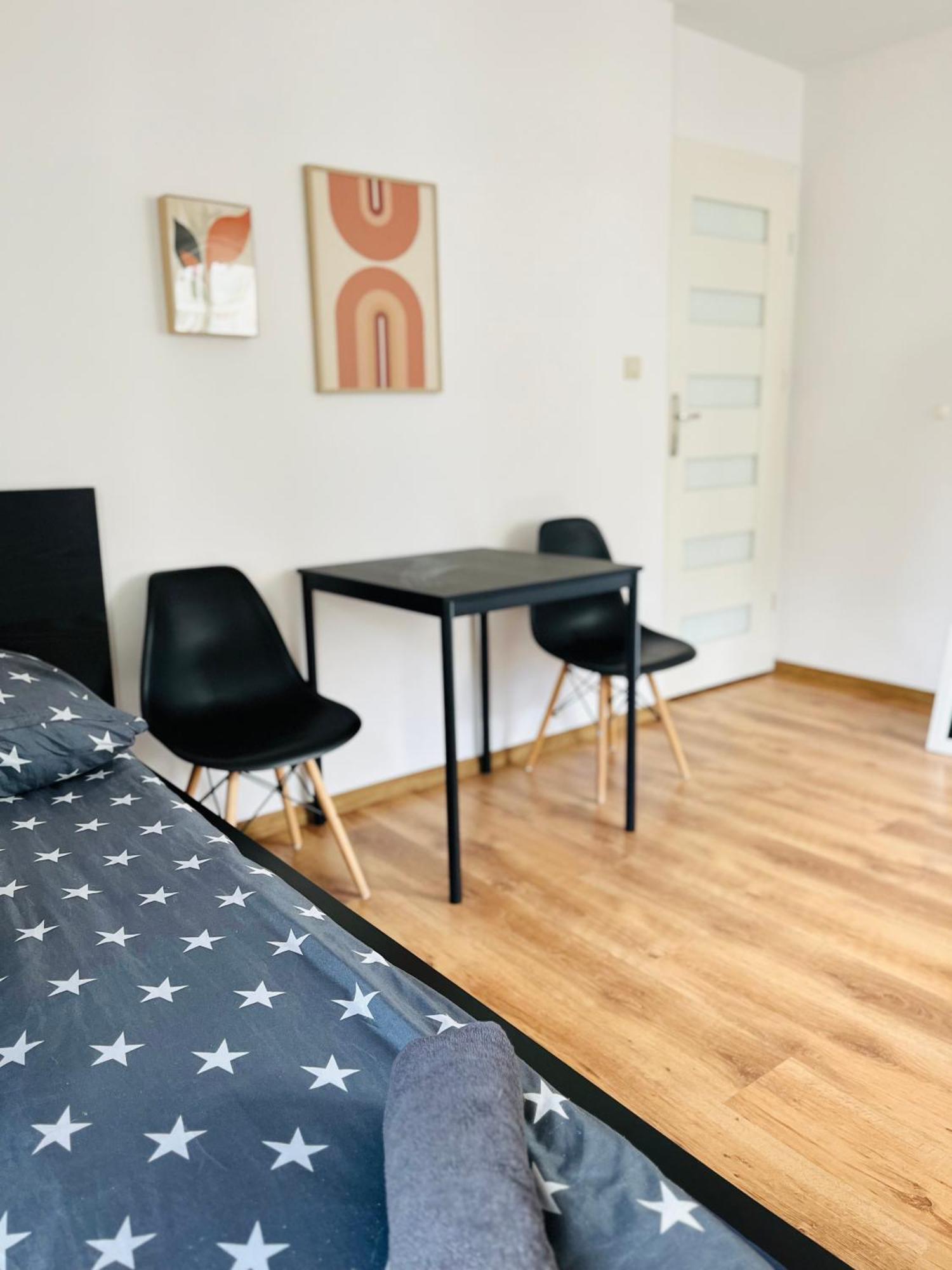 Rooms In Warsaw - C106B 외부 사진